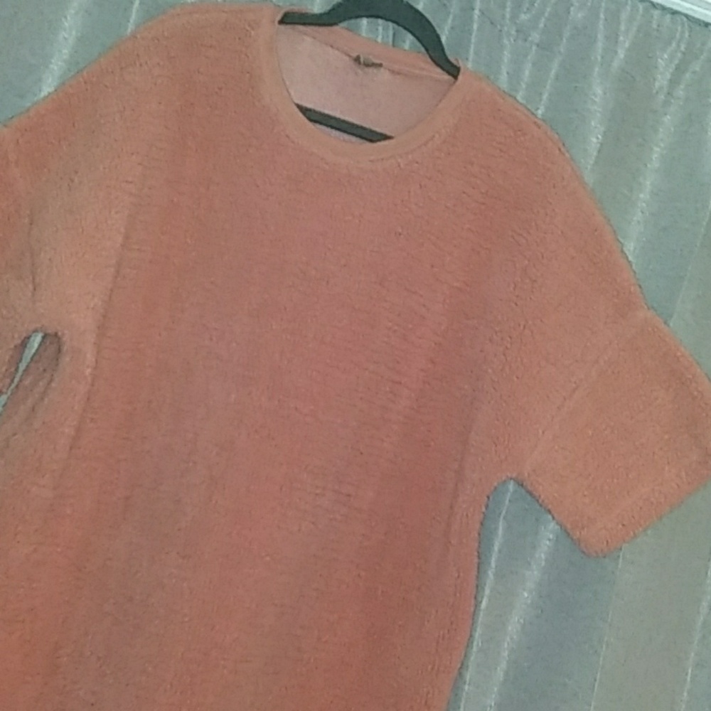 Shirt - Picture 2 of 4